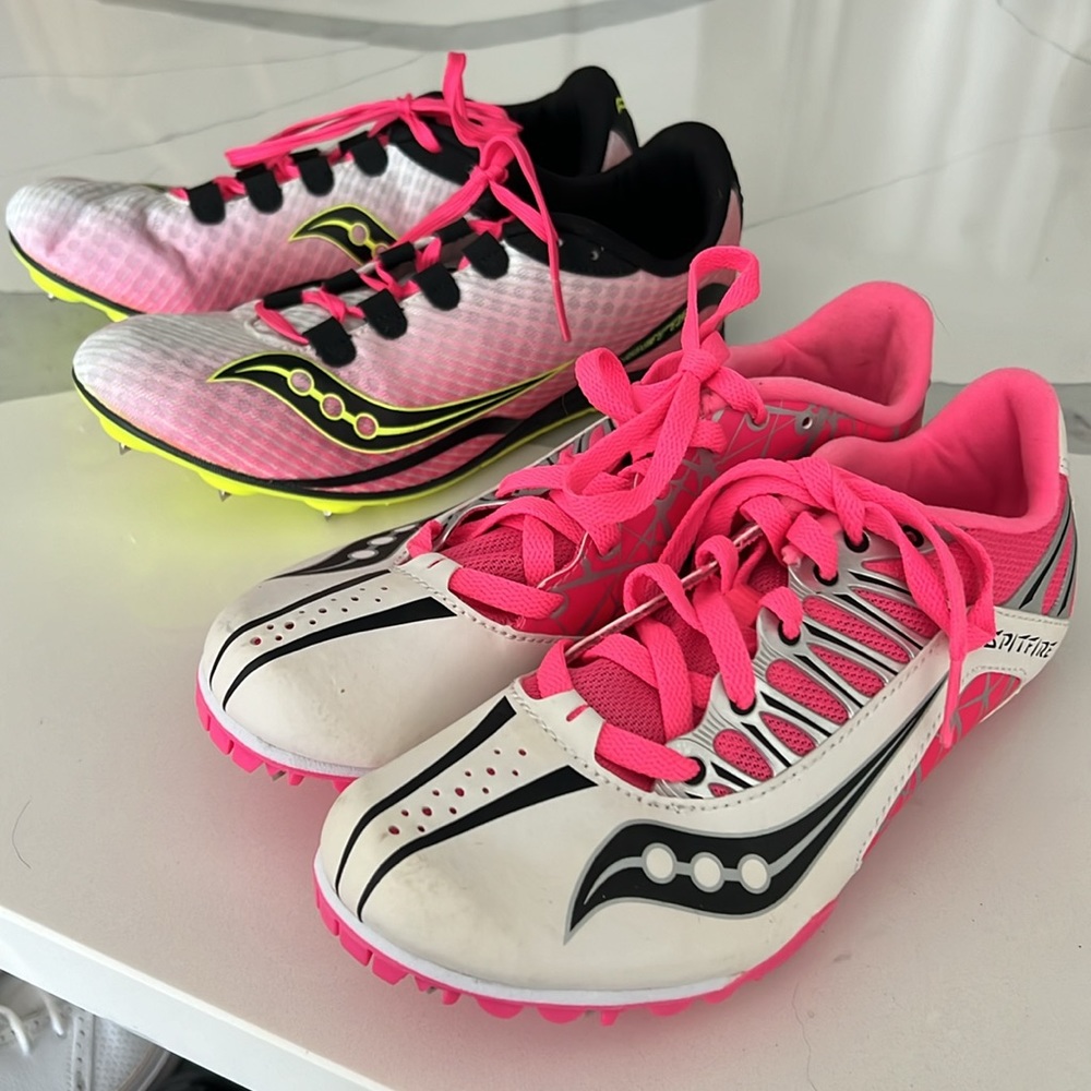 Saucony track spikes (set of 2)